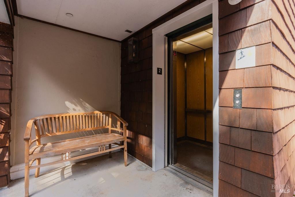 95 Bulkley Ave