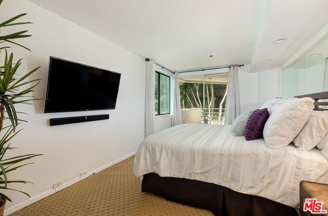 2910 Neilson Way Unit: 313