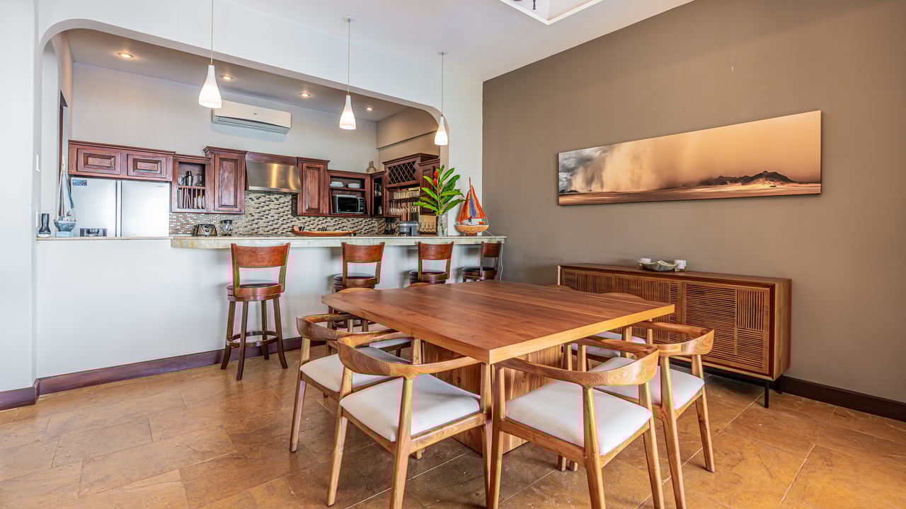 Ocean View Luxury Estate with An Incredible Location in Dominical