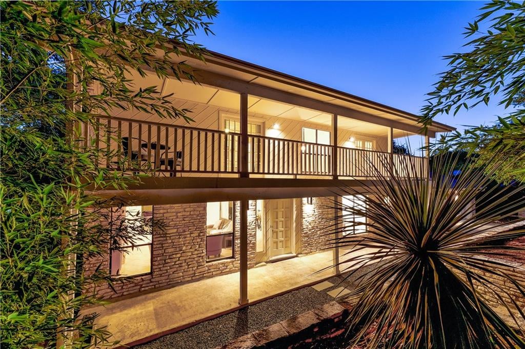 1906 Trevino Dr