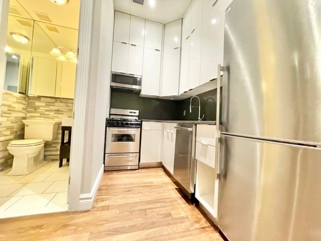 7 East 75th Street, #1D