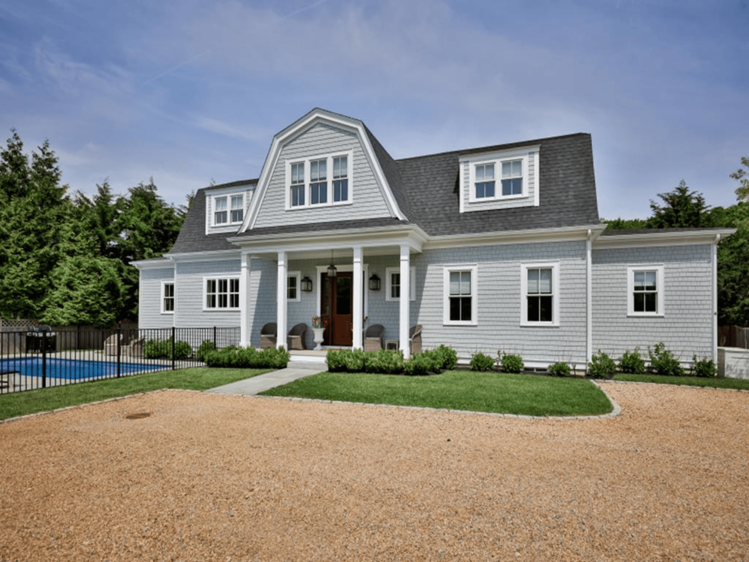 4 Evelyn Way