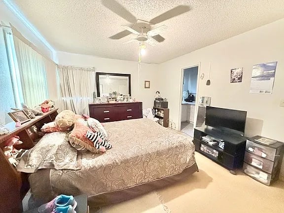 805 NW 5th St