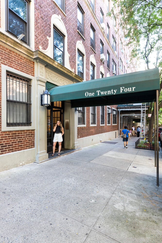 124 W 93RD Street 2D