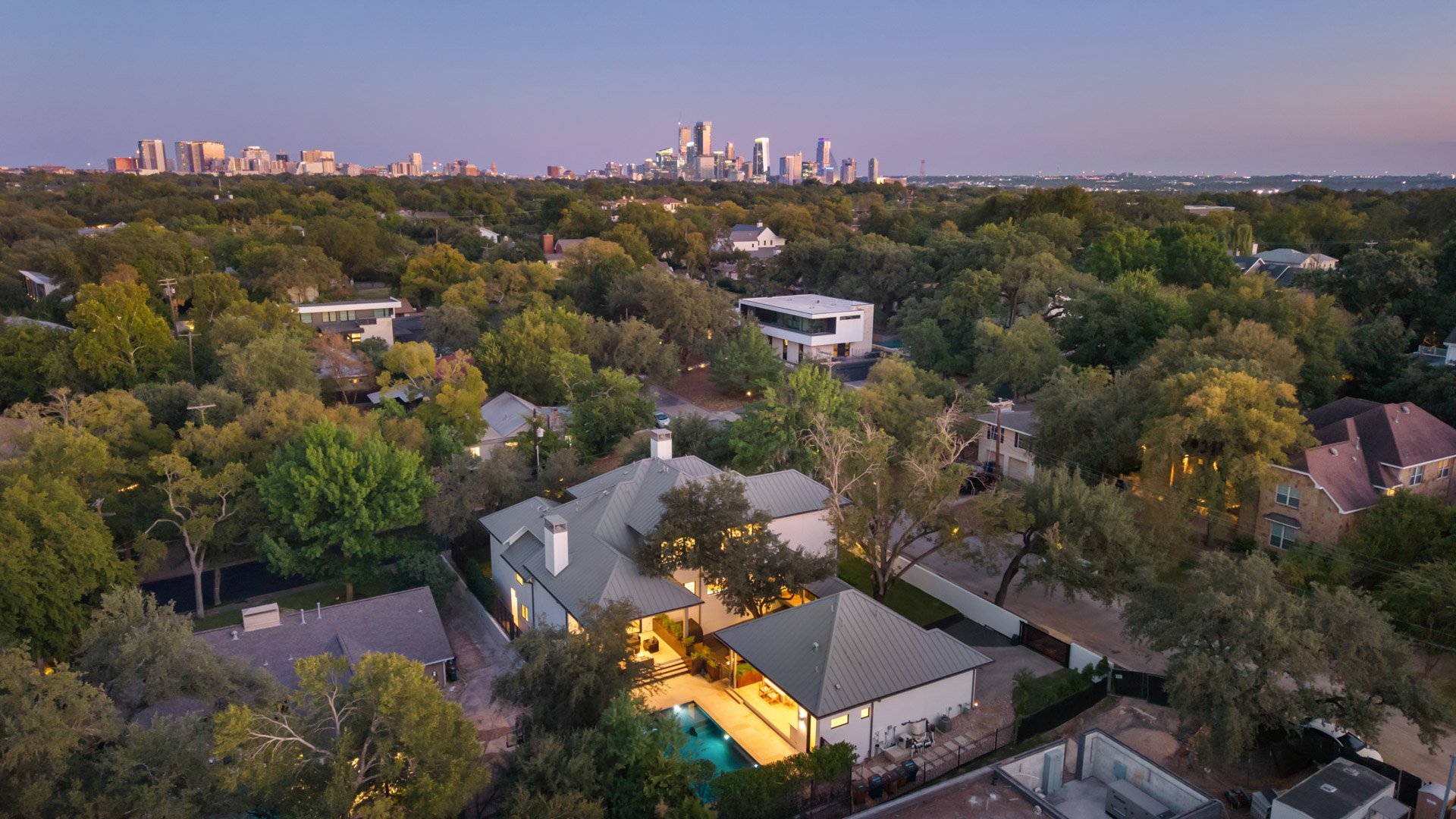 2900 Townes