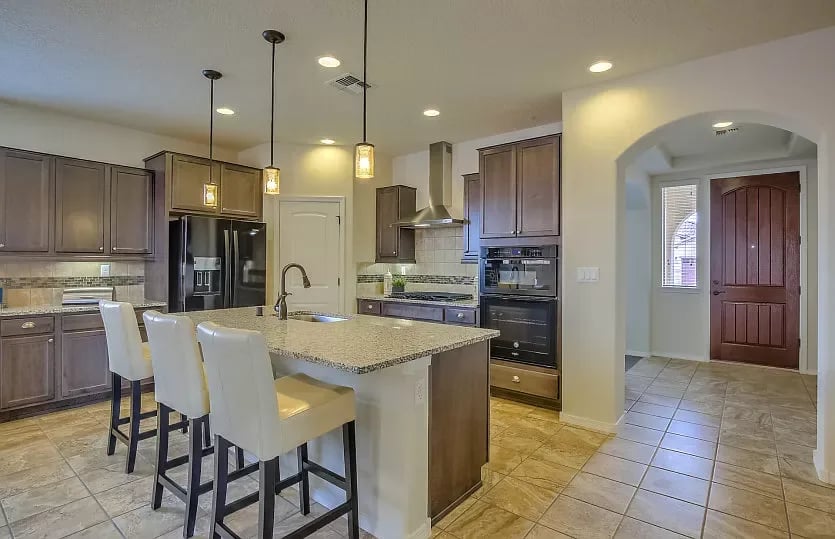 3948 Mountain Trail Loop NE
