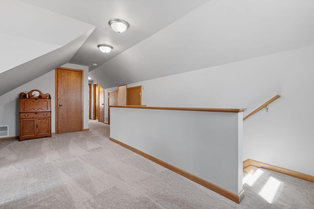 3125 Croft Dr