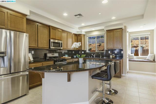 6310 Rocky Point Ct, Oakland, CA 94605