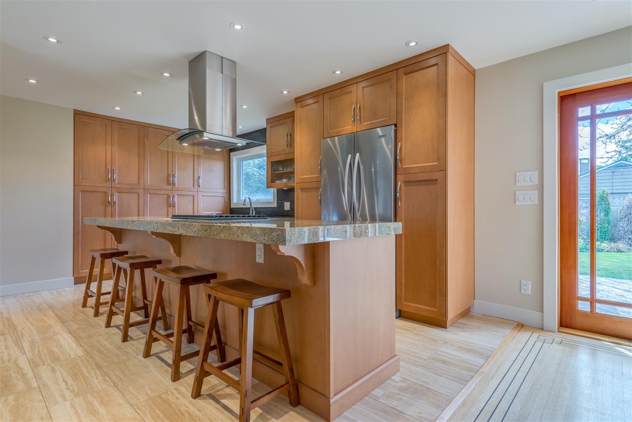 2402 Lauralynn Dr