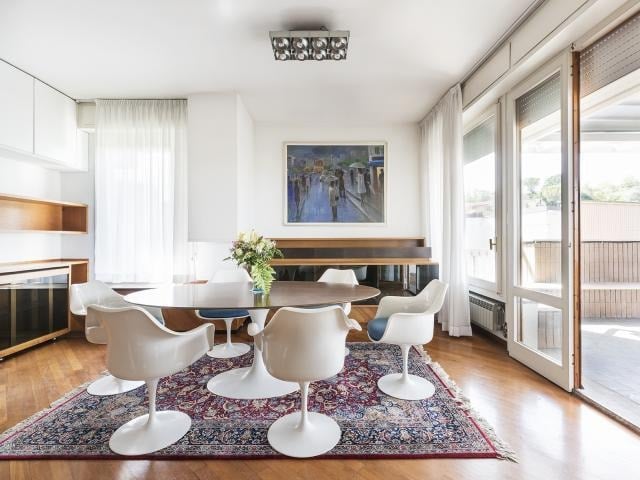 Luxury Design Apartment