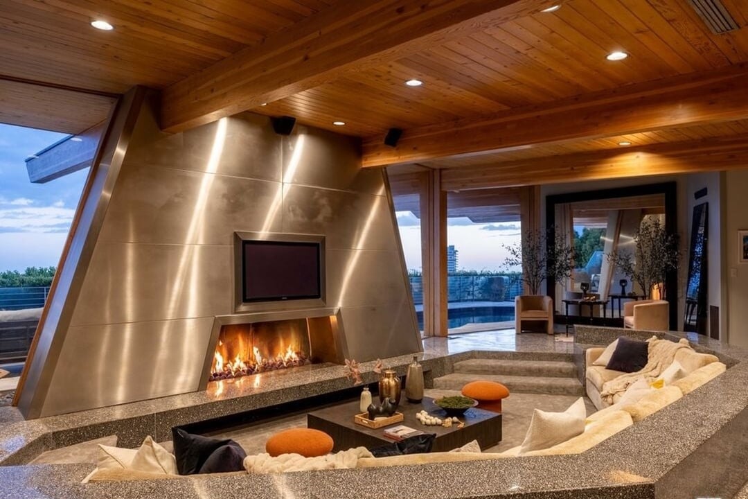 Orion Crest, Devlin Dr, 90069