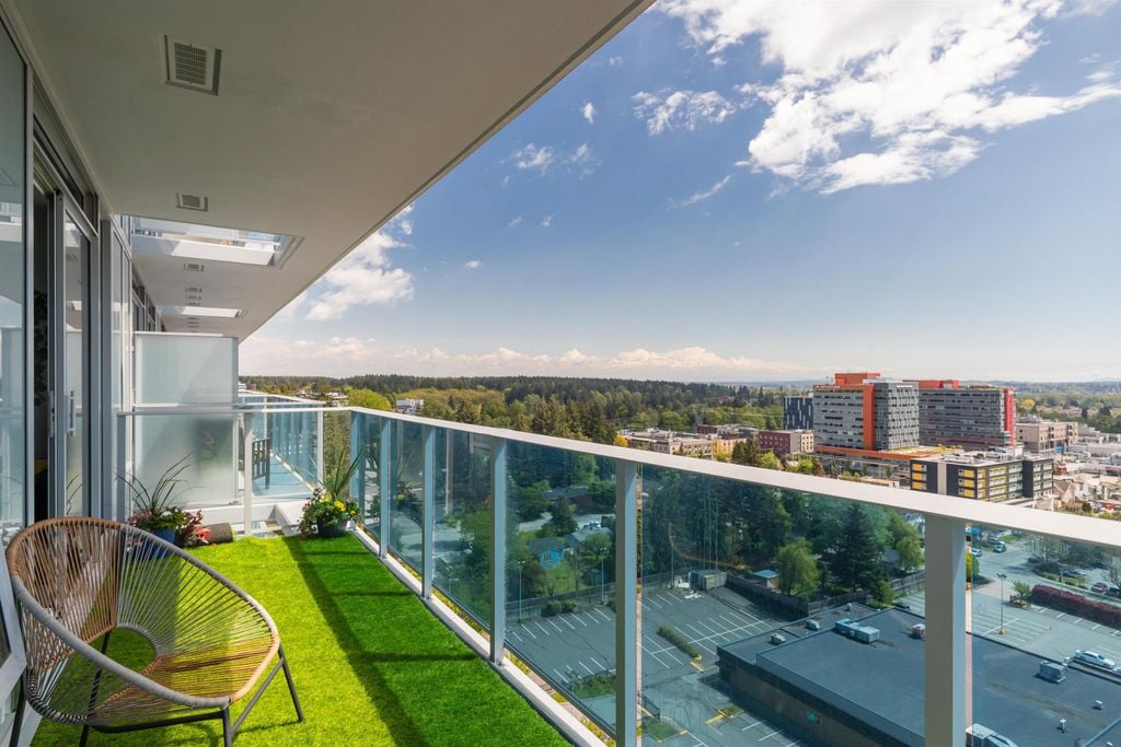 13615 Fraser Hwy, #1602