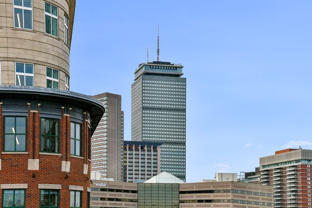 285 Columbus Lofts