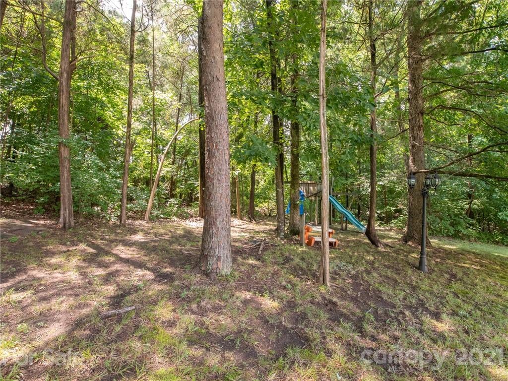 5552 Piper Glen Dr