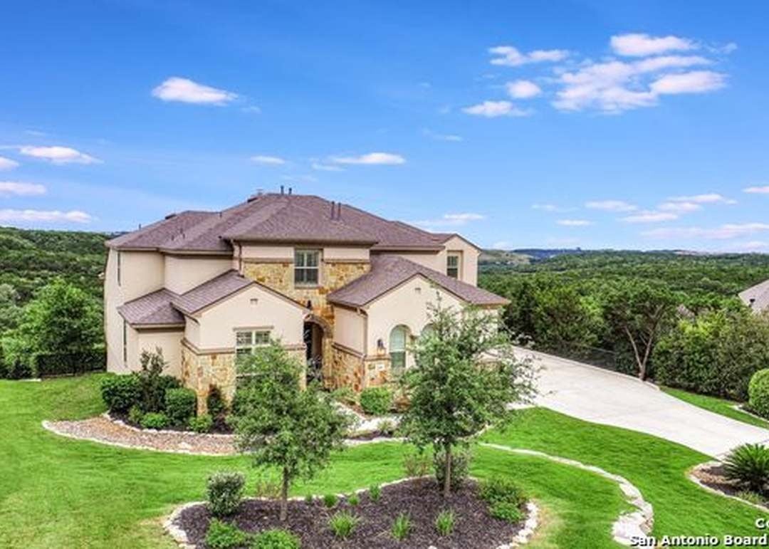 21306 Rembrandt Hill