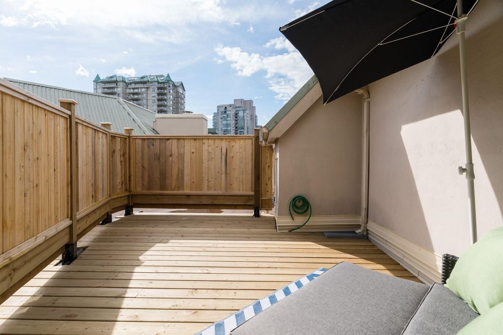 1210 Quayside Dr, #404B