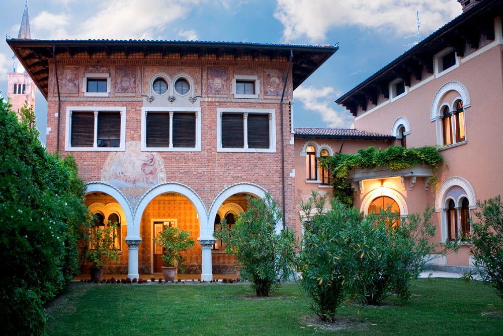Exclusive Venetian-Style Noble Residence in La Rivatte