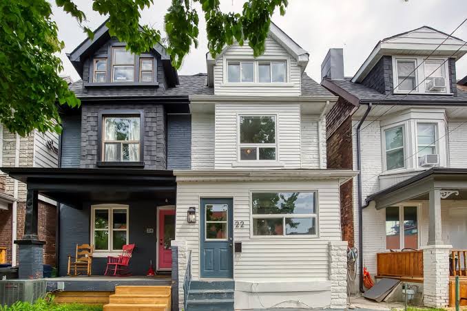 22 Sarnia Ave
