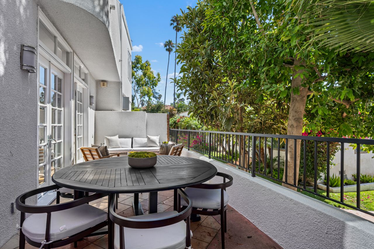 944 18th ST Unit: 3, Santa Monica 