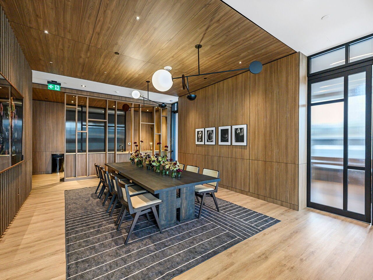 55 Charles St E Unit: 2604