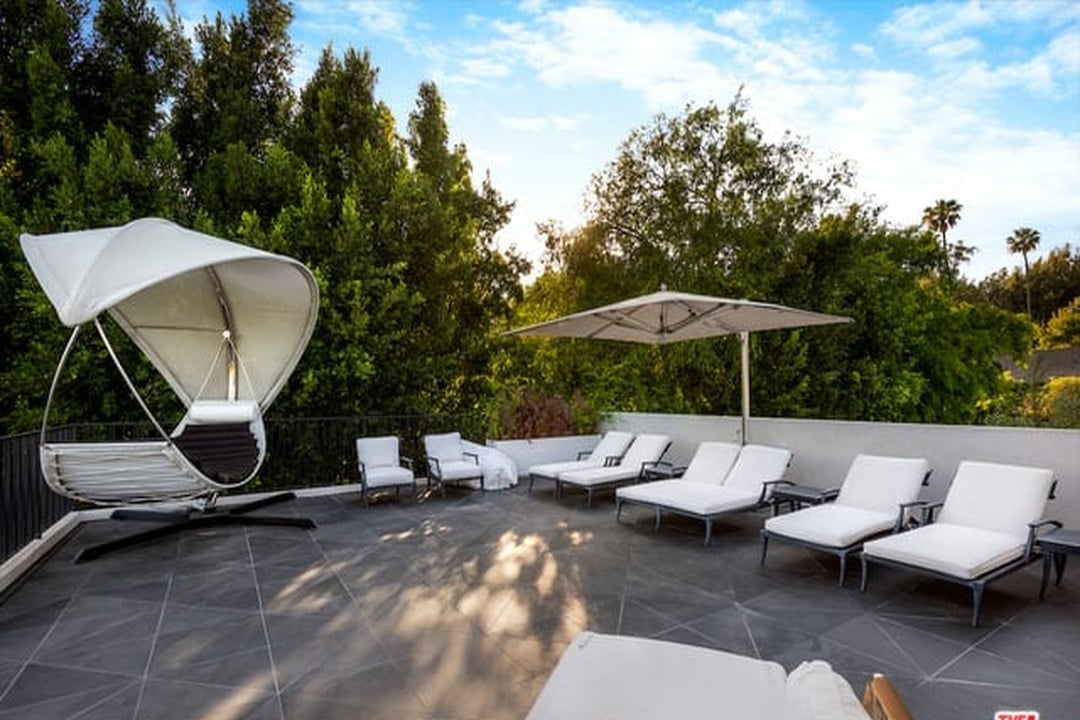 Eminence Azure