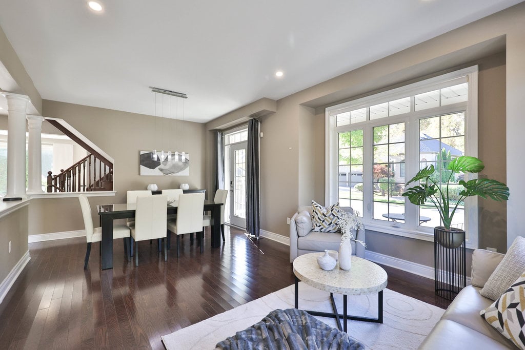 2151 Bingley Cres