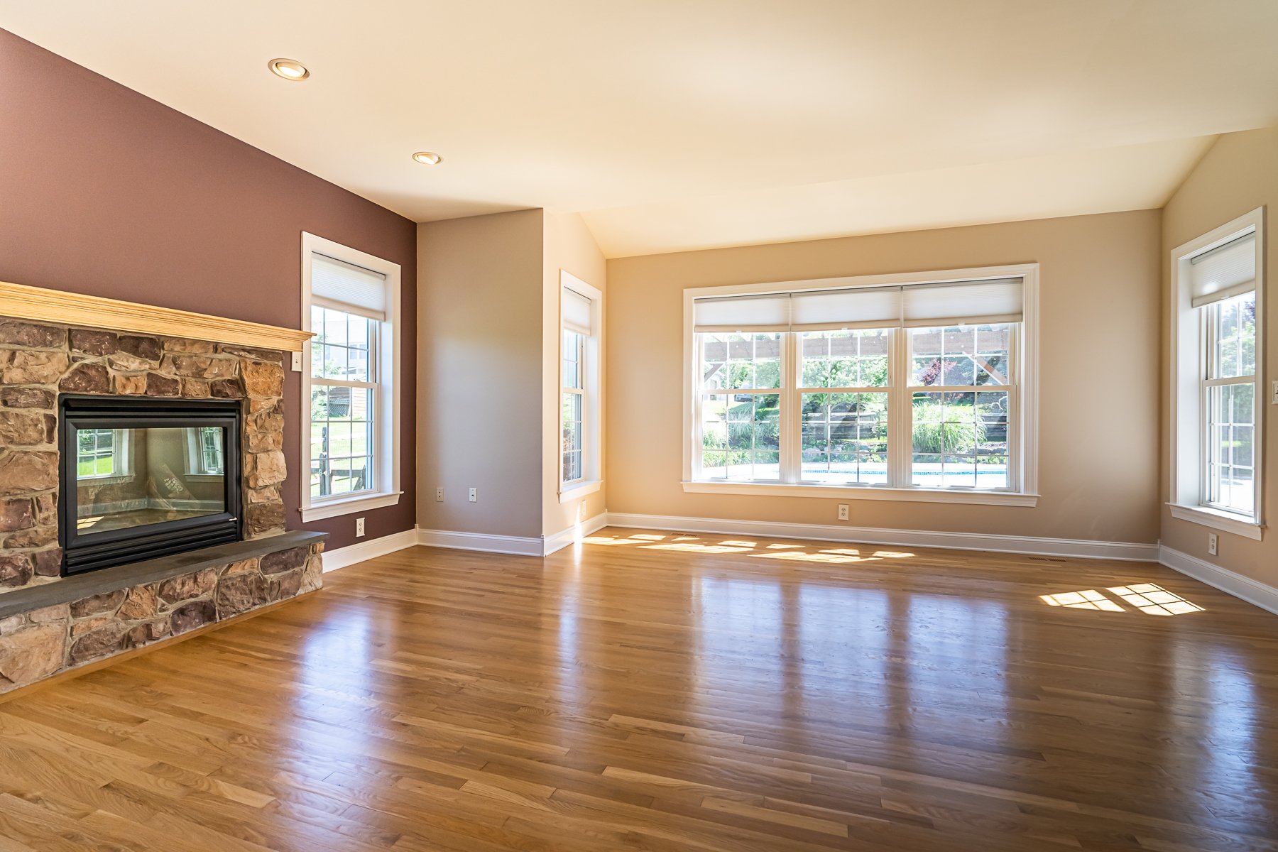 2237 Apple Road