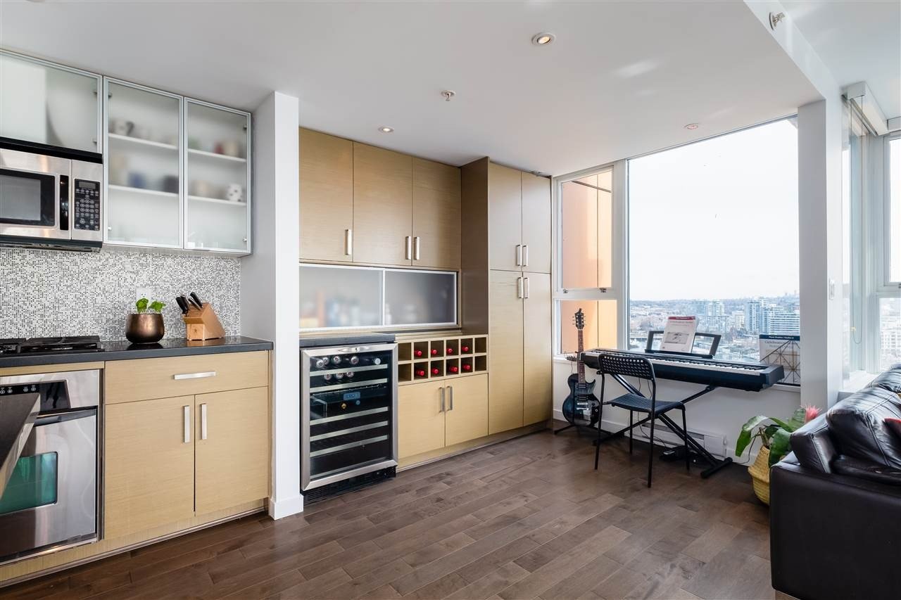 33 Smithe St, #2203