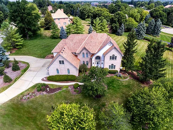 108 Hillshire Dr