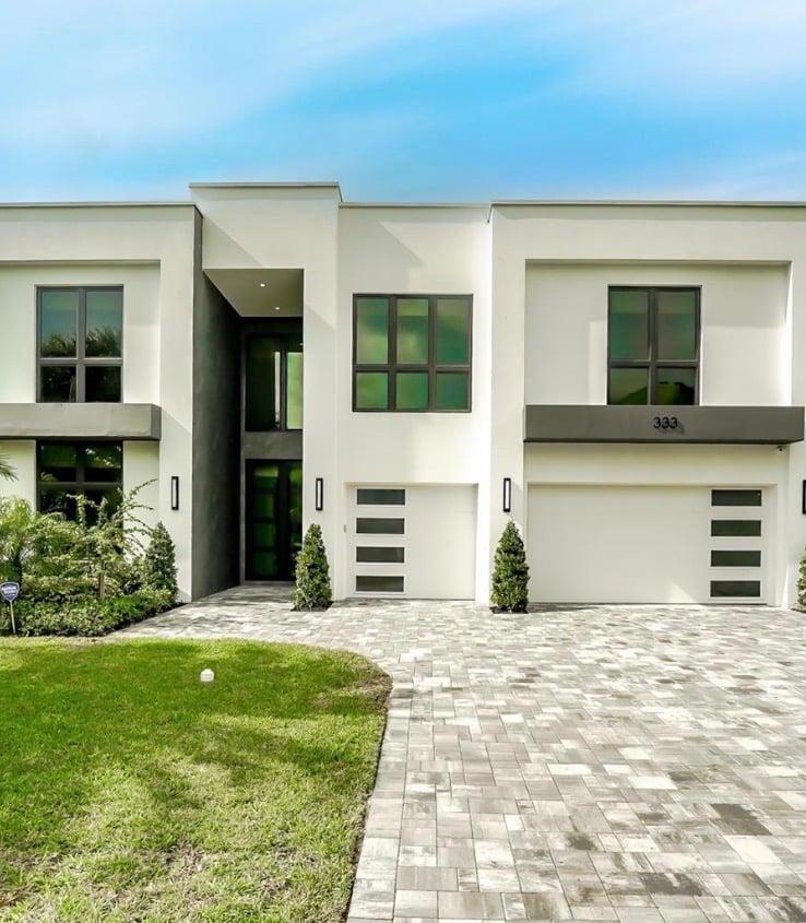 333 NE Spanish Court