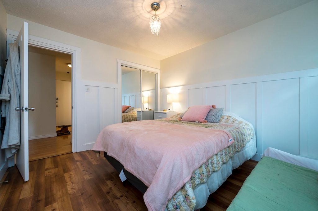 711 E 6th Ave, #202