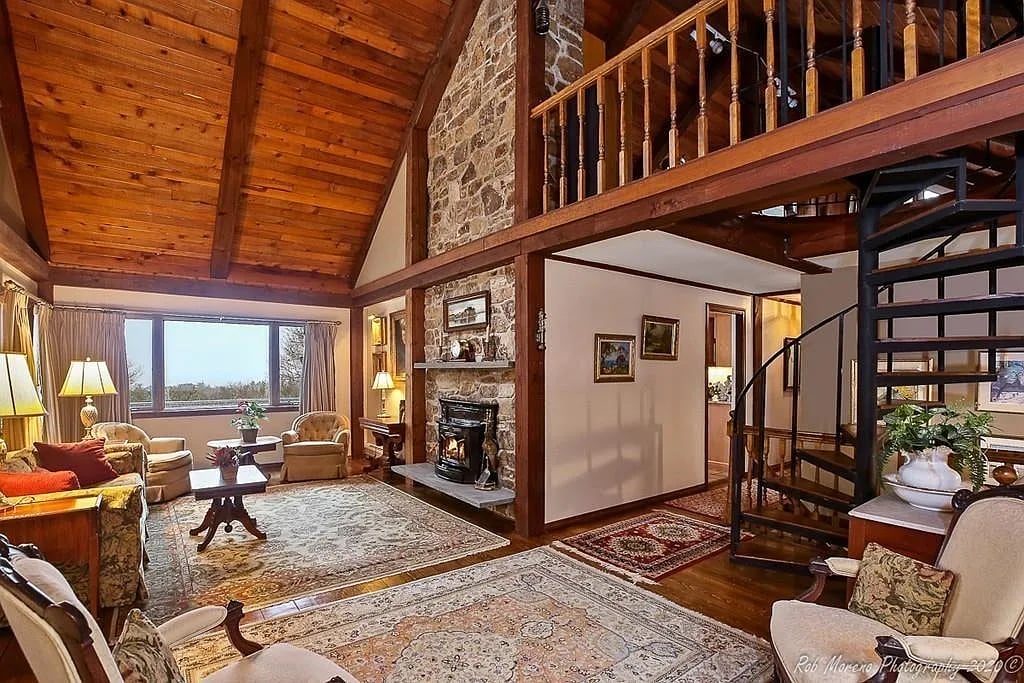 1 Big rock Rd Manchester Ma