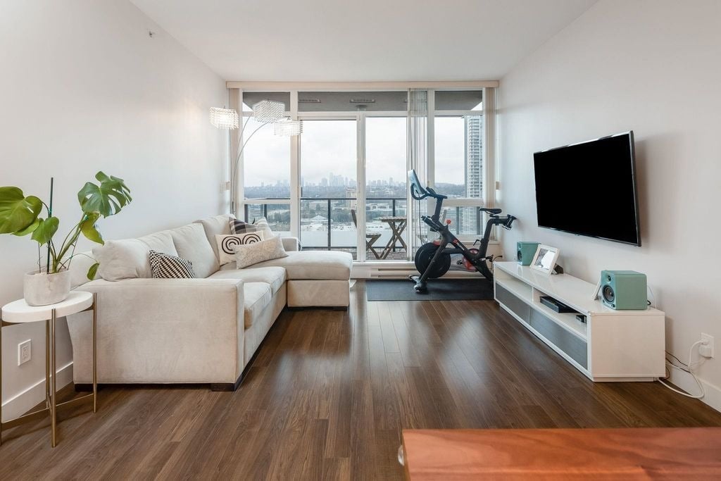 2077 Rosser Ave, #1304