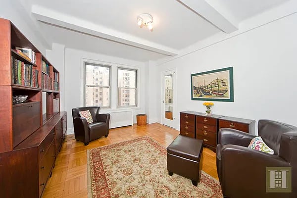 54 Riverside Dr Ste 12C