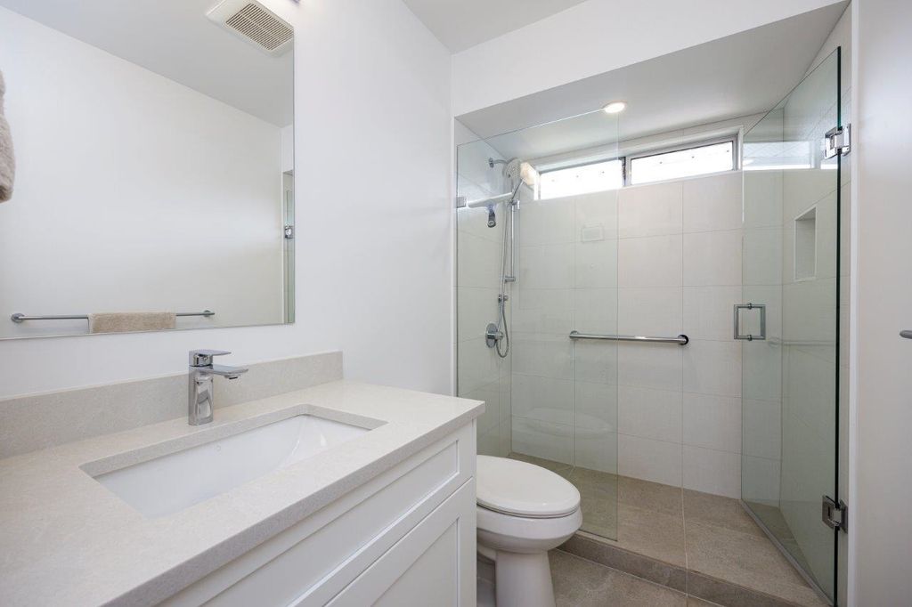 1652 Mahon Ave, #2