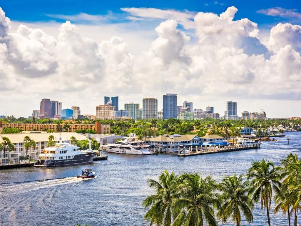 Fort Lauderdale: Where Waterfront Dreams and Luxury Living Meet – A Real Estate Guide