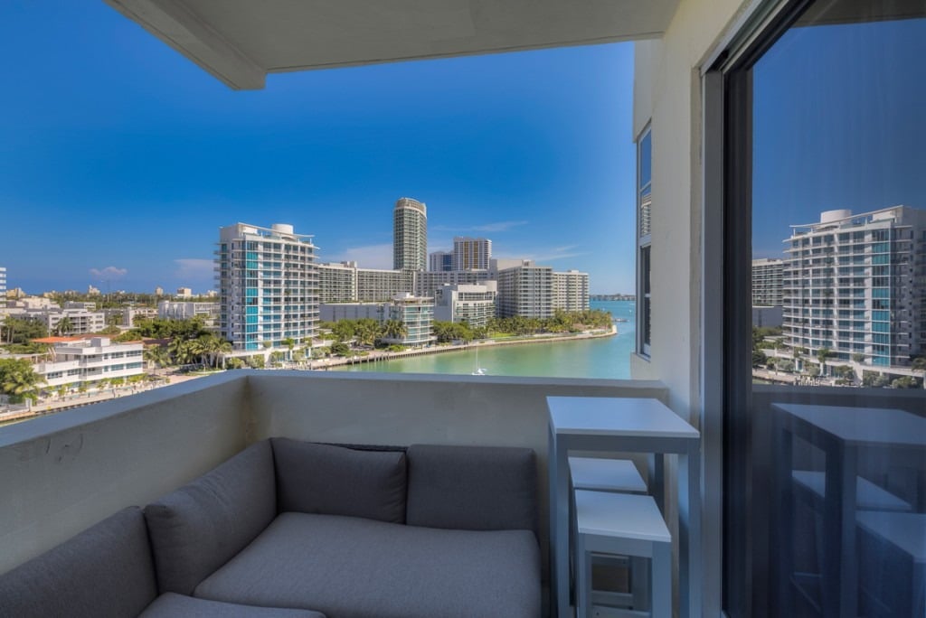 Contemporary-Stunner 2 Bedroom Southeast Corner Just Listed at Belle Plaza!