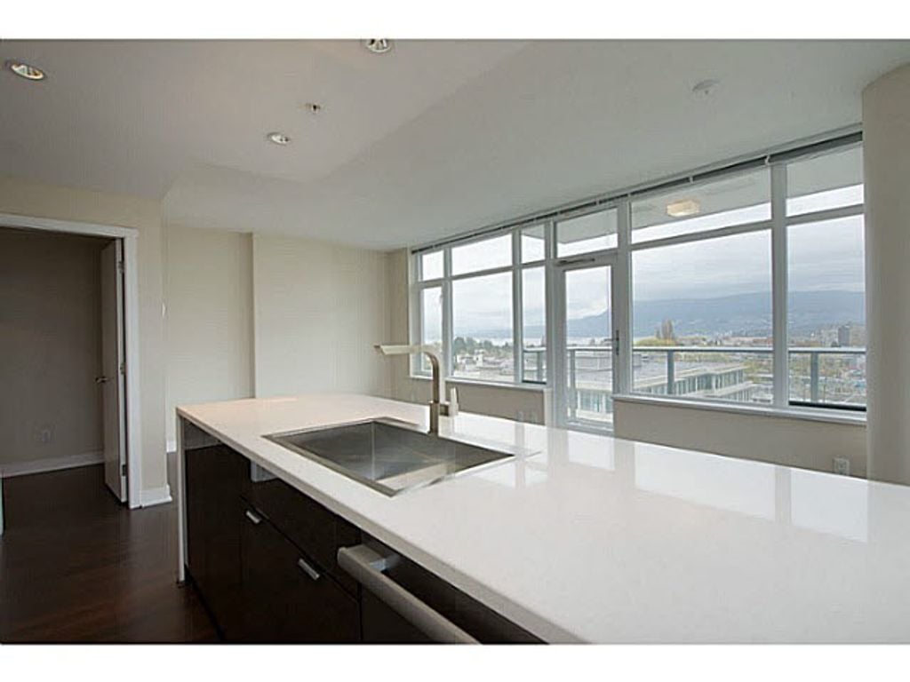 1777 W 7th Ave, #610