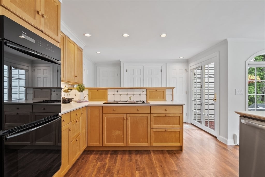 83 Walnut St