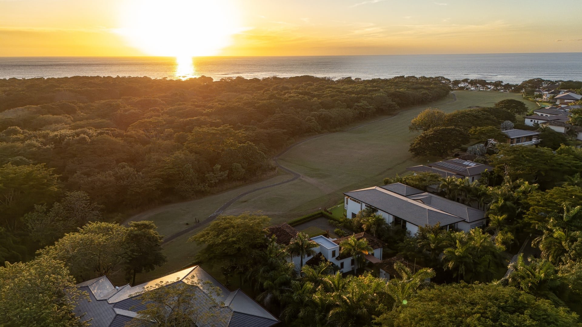 Casa Dulce Vida 2 | Luxury Golf & Ocean View Villa with Private Beach Access in Hacienda Pinilla
