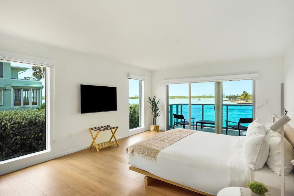 Residences at Beach Haus Bal Harbour (South Tower)