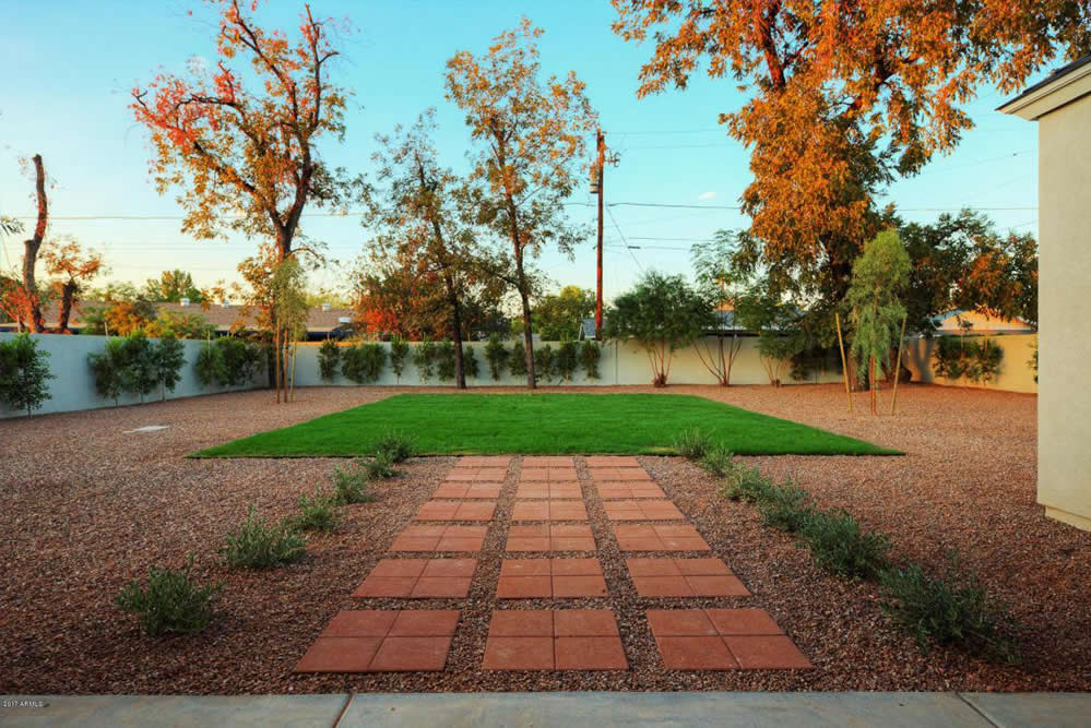 Bridleway on Central