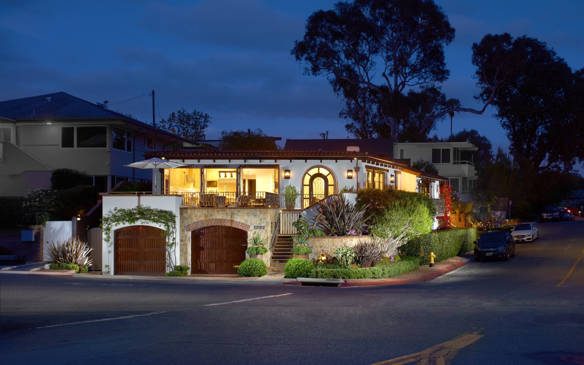 1292 Cliff Drive