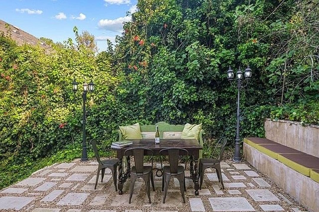 Ridge Opulent