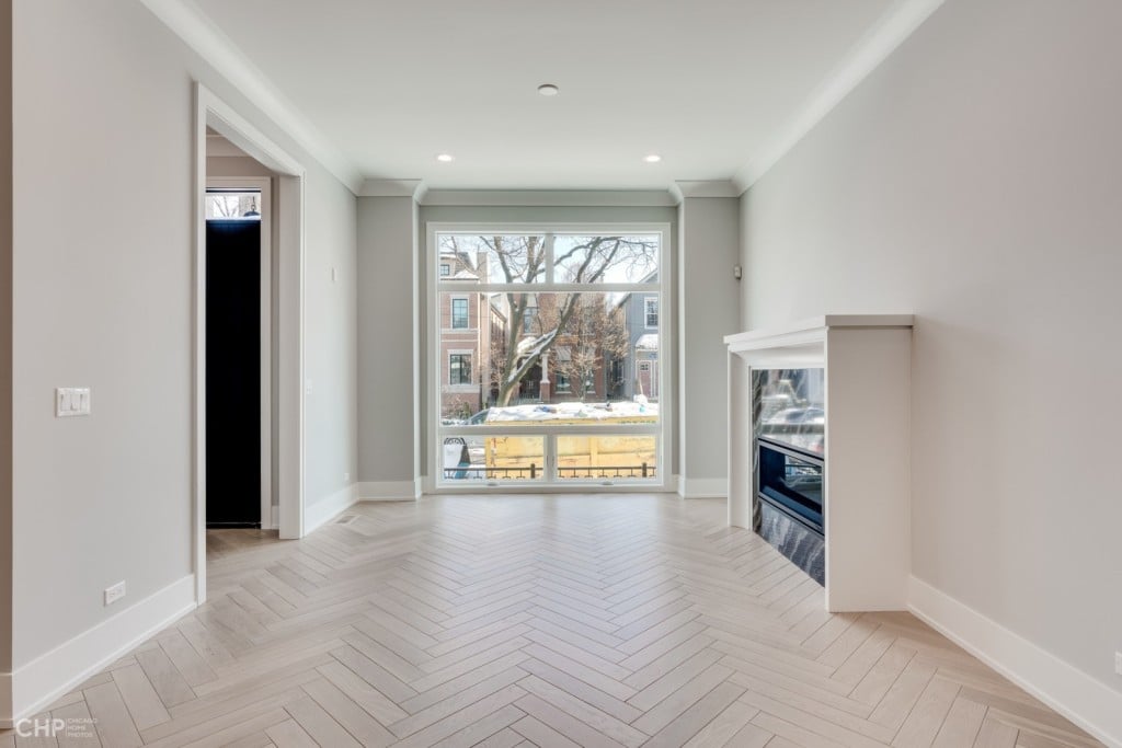Sold | 2520 N Marshfield | $1,687,500