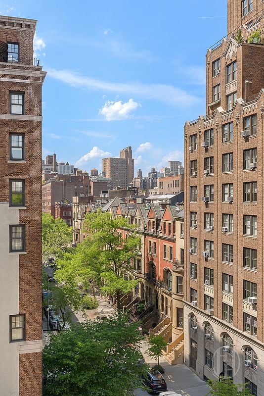 15 West 72nd Street