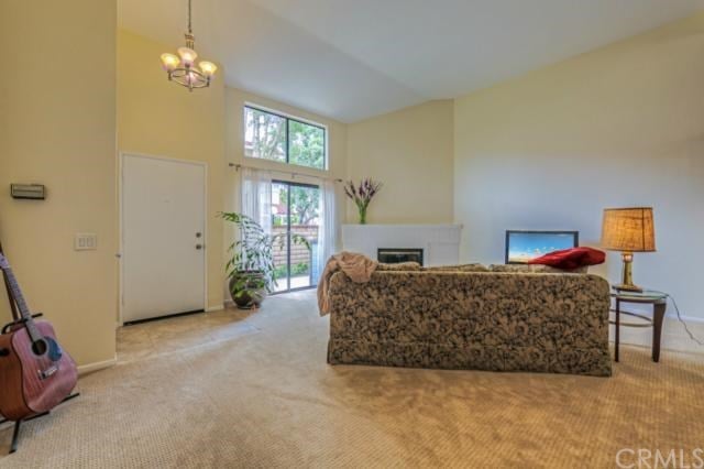 7821 Seaglen Dr