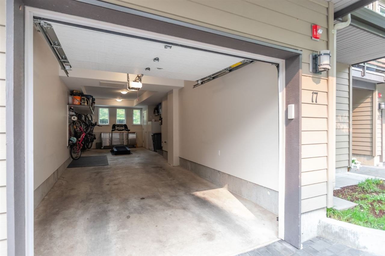 897 Premier St, #17