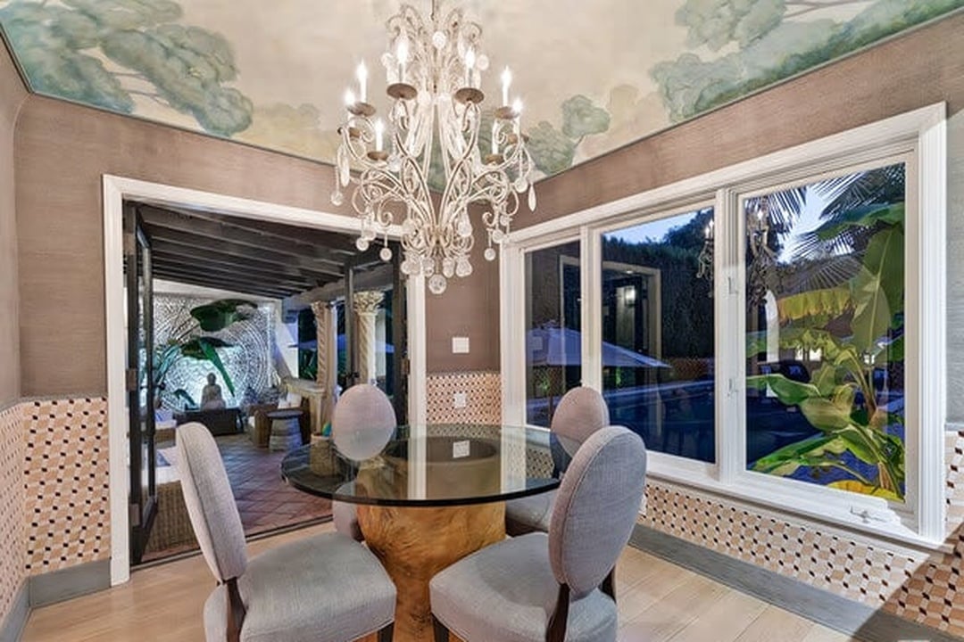 Oasis Luminous