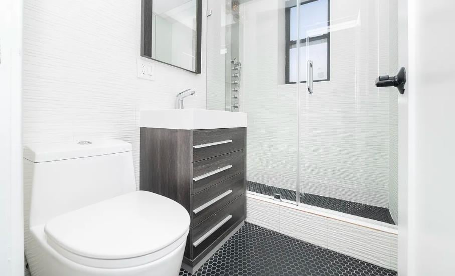 152 Thompson Street, Apt 1-C